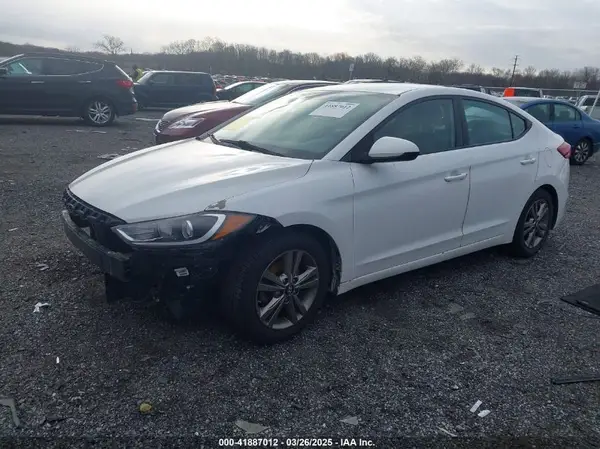 5NPD84LF2HH190951 2017 HYUNDAI ELANTRA - Image 2