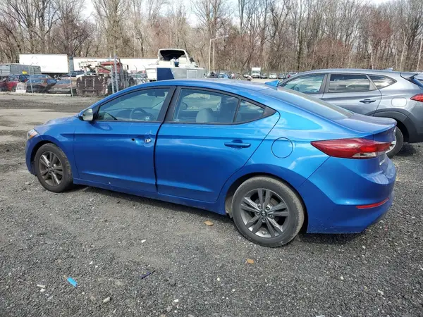 5NPD84LF2HH193798 2017 HYUNDAI ELANTRA - Image 2