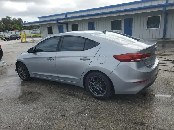 5NPD84LF2HH194658 2017 HYUNDAI ELANTRA - Image 2