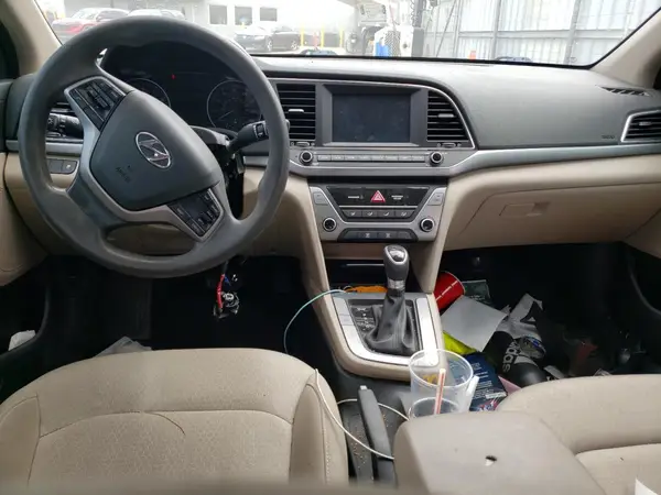 5NPD84LF2HH196023 2017 HYUNDAI ELANTRA - Image 8
