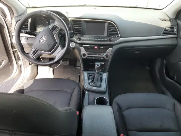 5NPD84LF2HH197818 2017 HYUNDAI ELANTRA - Image 8