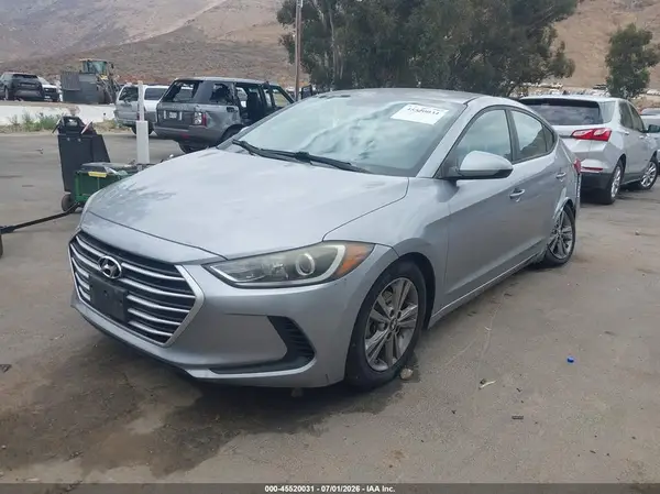 5NPD84LF2HH197866 2017 HYUNDAI ELANTRA - Image 2