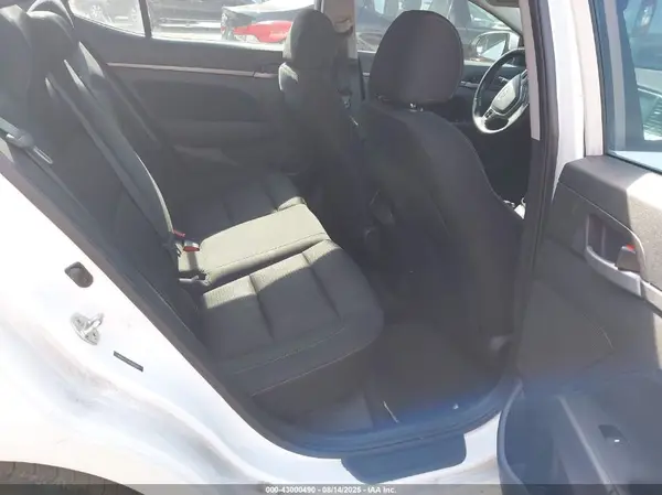 5NPD84LF2HH205237 2017 HYUNDAI ELANTRA - Image 8