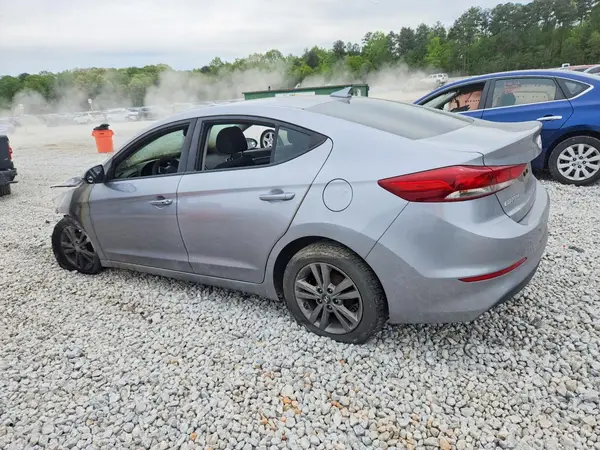 5NPD84LF2HH206985 2017 HYUNDAI ELANTRA - Image 2