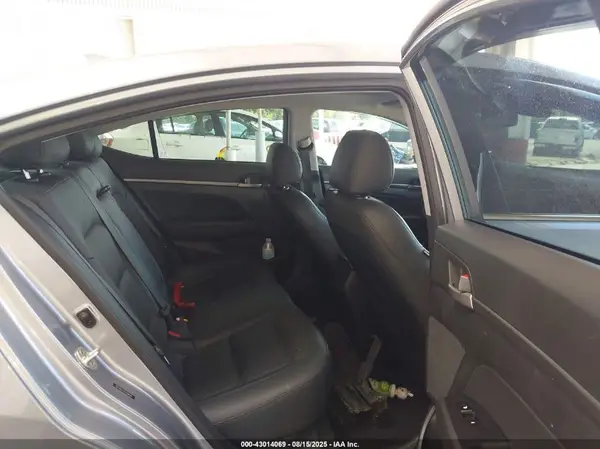 5NPD84LF2HH208686 2017 HYUNDAI ELANTRA - Image 8