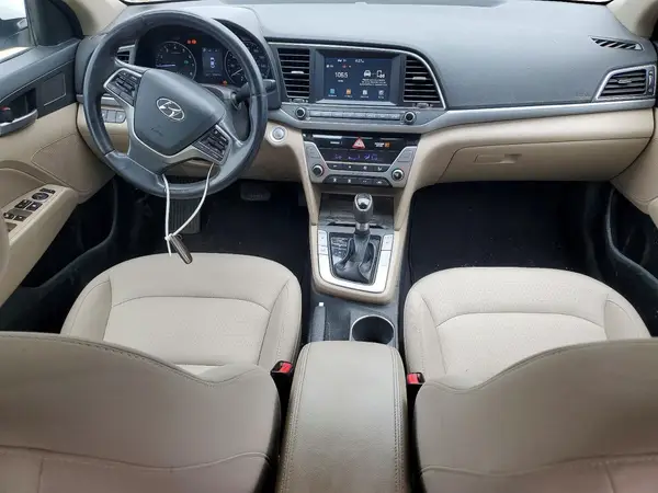5NPD84LF2HH211507 2017 HYUNDAI ELANTRA - Image 8