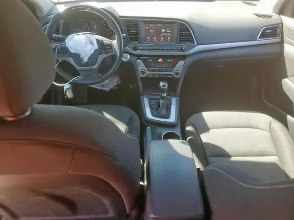 5NPD84LF2HH211667 2017 HYUNDAI ELANTRA - Image 8