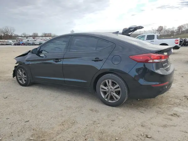 5NPD84LF2JH217569 2018 HYUNDAI ELANTRA - Image 2