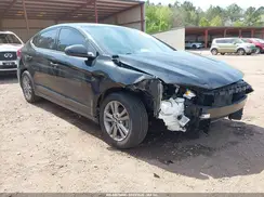 5NPD84LF2JH217698 2018 HYUNDAI ELANTRA