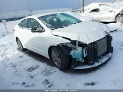 5NPD84LF2JH218821 2018 HYUNDAI ELANTRA