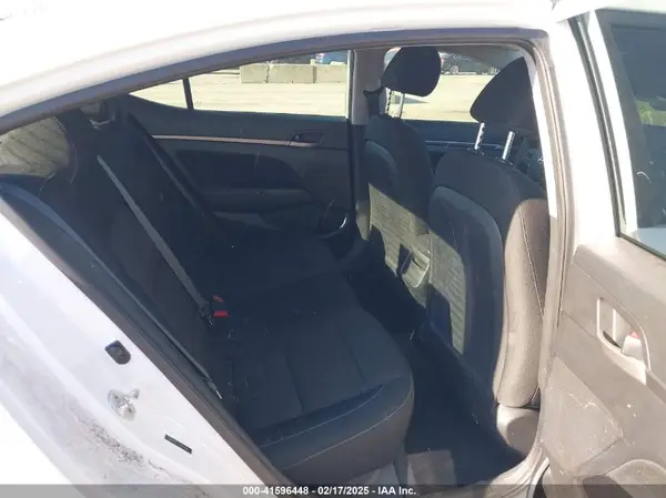 5NPD84LF2JH220746 2018 HYUNDAI ELANTRA - Image 8