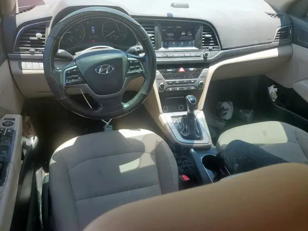 5NPD84LF2JH221346 2018 HYUNDAI ELANTRA - Image 8