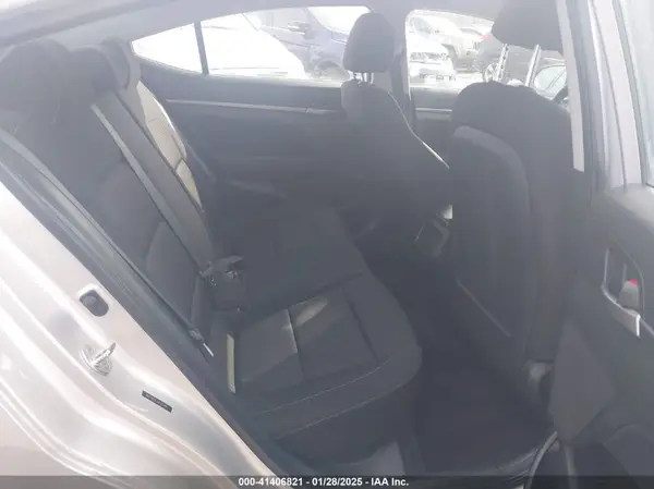 5NPD84LF2JH222481 2018 HYUNDAI ELANTRA - Image 8