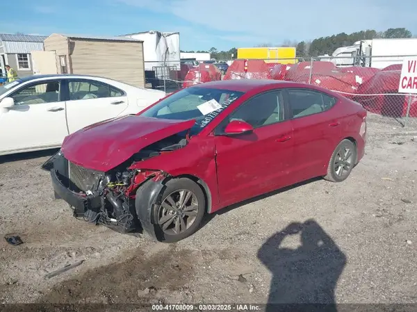 5NPD84LF2JH226160 2018 HYUNDAI ELANTRA - Image 2
