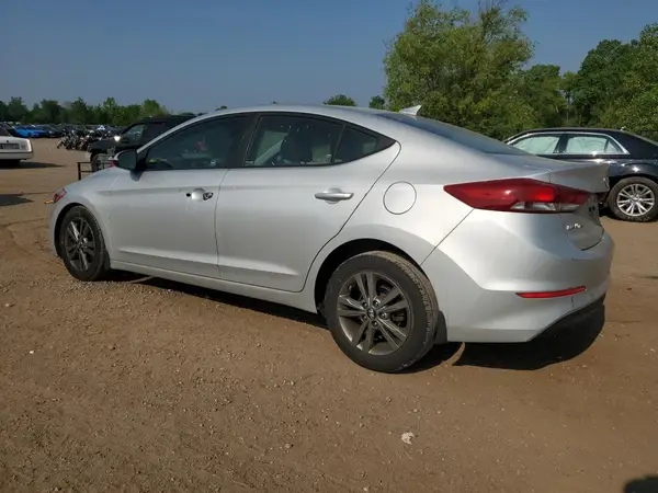 5NPD84LF2JH226630 2018 HYUNDAI ELANTRA - Image 2