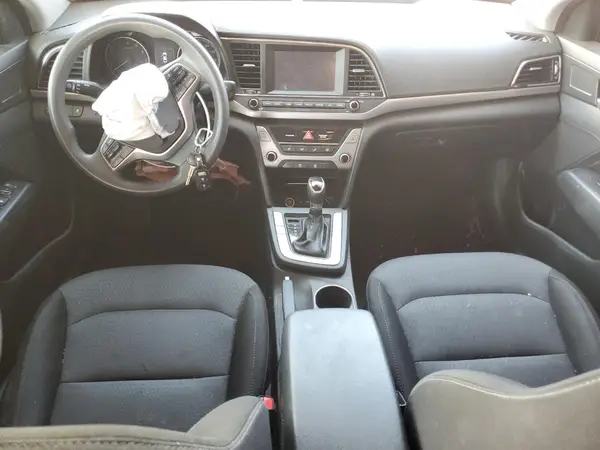 5NPD84LF2JH227020 2018 HYUNDAI ELANTRA - Image 8