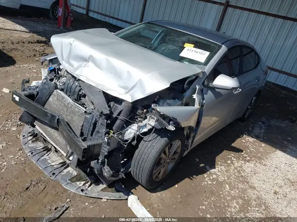 5NPD84LF2JH227115 2018 HYUNDAI ELANTRA - Image 2