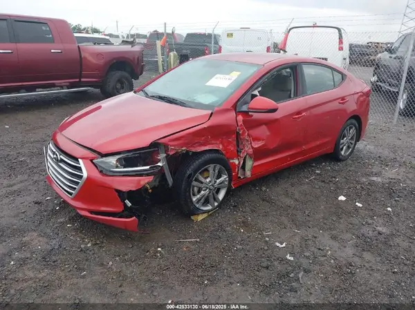 5NPD84LF2JH227471 2018 HYUNDAI ELANTRA - Image 2