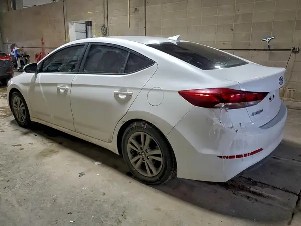 5NPD84LF2JH230497 2018 HYUNDAI ELANTRA - Image 2