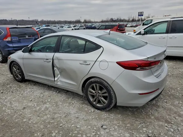 5NPD84LF2JH231181 2018 HYUNDAI ELANTRA - Image 2