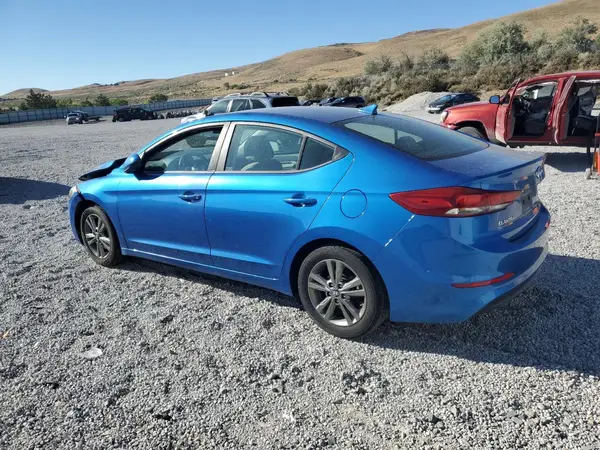5NPD84LF2JH231262 2018 HYUNDAI ELANTRA - Image 2