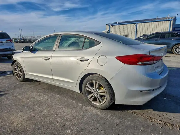 5NPD84LF2JH231312 2018 HYUNDAI ELANTRA - Image 2