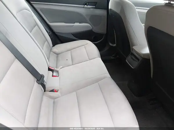 5NPD84LF2JH234064 2018 HYUNDAI ELANTRA - Image 8