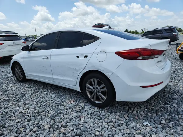 5NPD84LF2JH234162 2018 HYUNDAI ELANTRA - Image 2