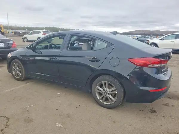 5NPD84LF2JH235263 2018 HYUNDAI ELANTRA - Image 2