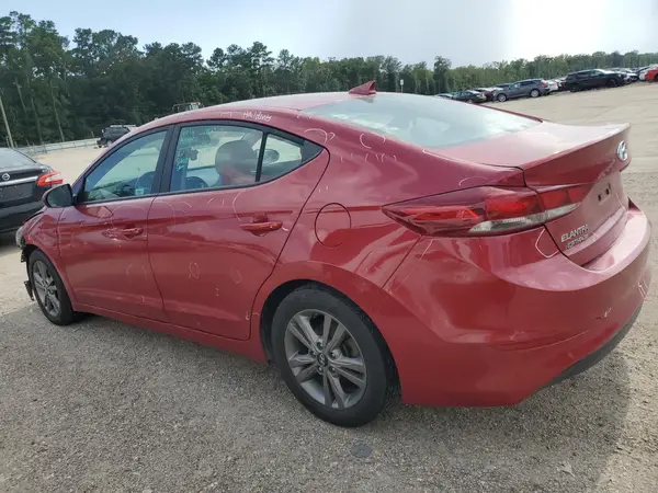 5NPD84LF2JH235442 2018 HYUNDAI ELANTRA - Image 2