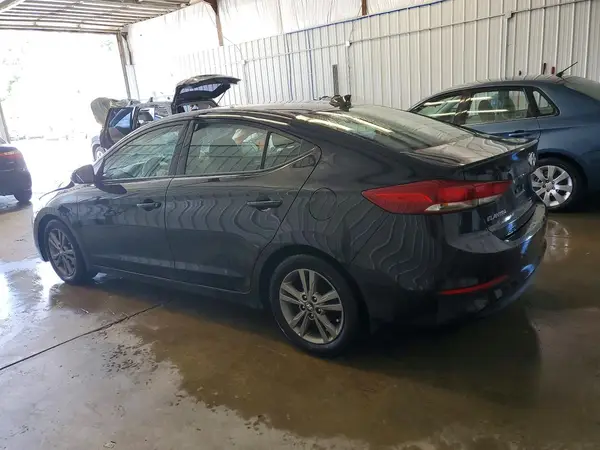 5NPD84LF2JH236154 2018 HYUNDAI ELANTRA - Image 2