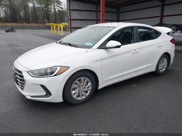 5NPD84LF2JH236820 2018 HYUNDAI ELANTRA - Image 2