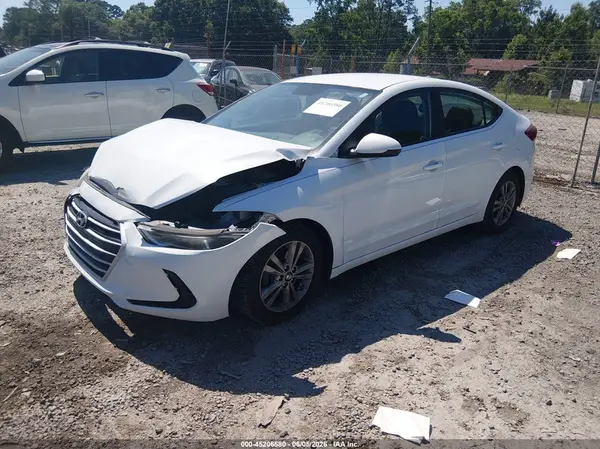 5NPD84LF2JH237949 2018 HYUNDAI ELANTRA - Image 2