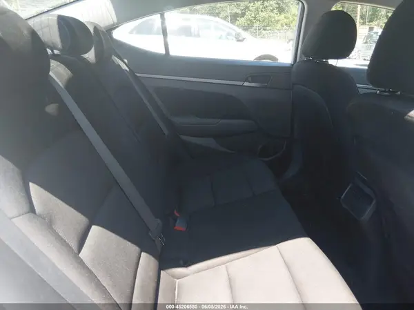 5NPD84LF2JH237949 2018 HYUNDAI ELANTRA - Image 8