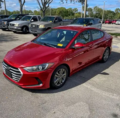 5NPD84LF2JH238521 2018 HYUNDAI ELANTRA - Image 2