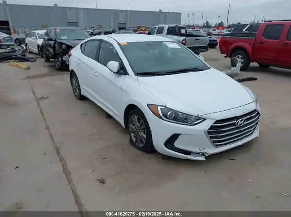 5NPD84LF2JH239233 2018 HYUNDAI ELANTRA - Image 1