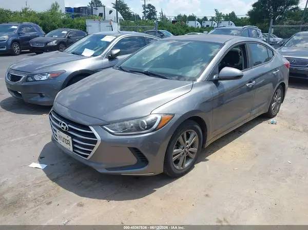 5NPD84LF2JH239300 2018 HYUNDAI ELANTRA - Image 2