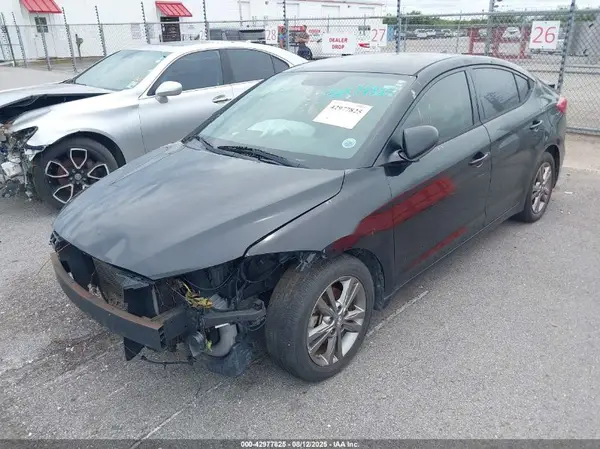5NPD84LF2JH239636 2018 HYUNDAI ELANTRA - Image 2