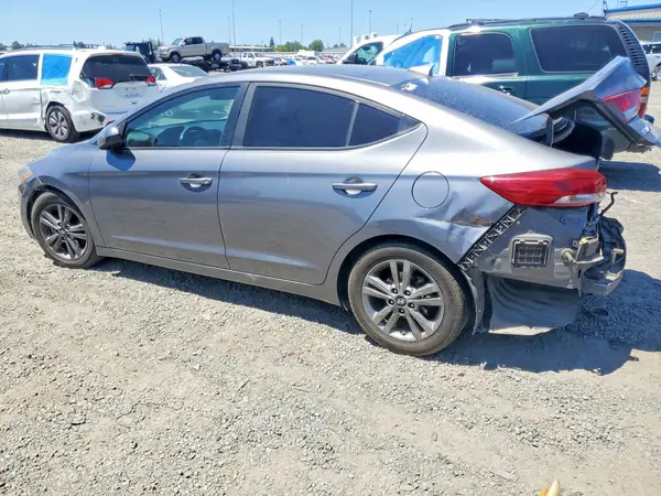 5NPD84LF2JH241239 2018 HYUNDAI ELANTRA - Image 2