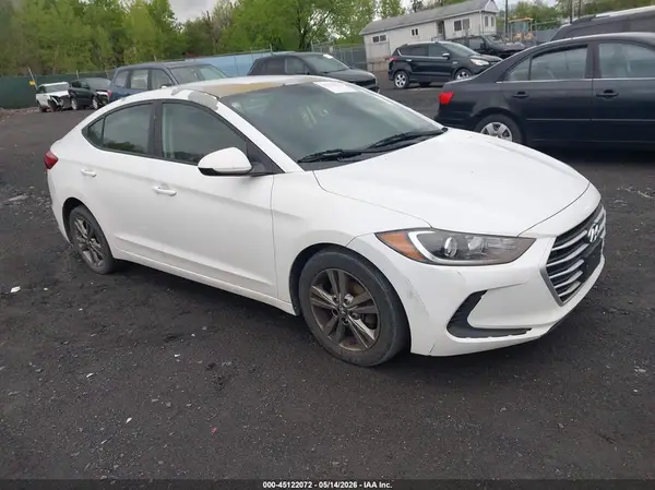 5NPD84LF2JH241788 2018 HYUNDAI ELANTRA - Image 1