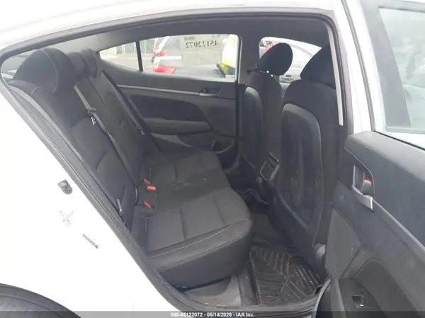 5NPD84LF2JH241788 2018 HYUNDAI ELANTRA - Image 8