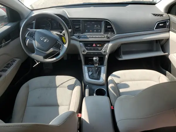 5NPD84LF2JH241824 2018 HYUNDAI ELANTRA - Image 8