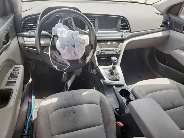 5NPD84LF2JH244044 2018 HYUNDAI ELANTRA - Image 8