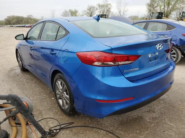 5NPD84LF2JH244531 2018 HYUNDAI ELANTRA - Image 2