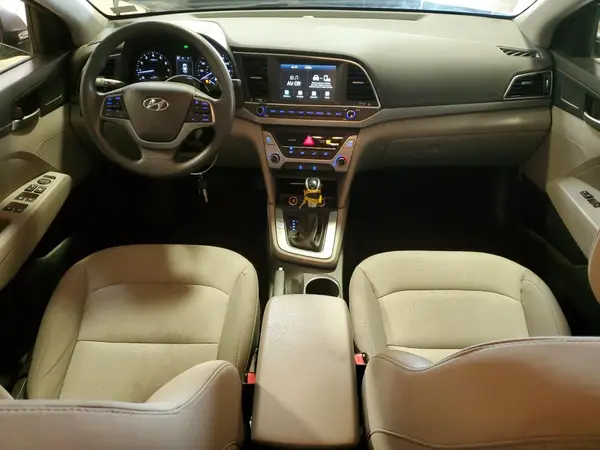 5NPD84LF2JH246229 2018 HYUNDAI ELANTRA - Image 8