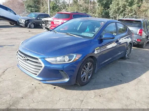5NPD84LF2JH246330 2018 HYUNDAI ELANTRA - Image 2