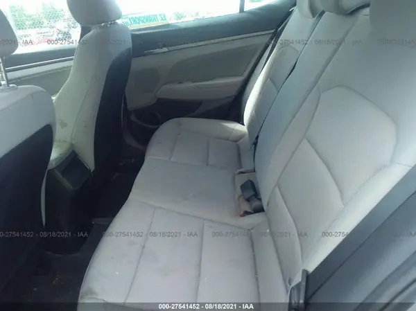 5NPD84LF2JH246408 2018 HYUNDAI ELANTRA - Image 8