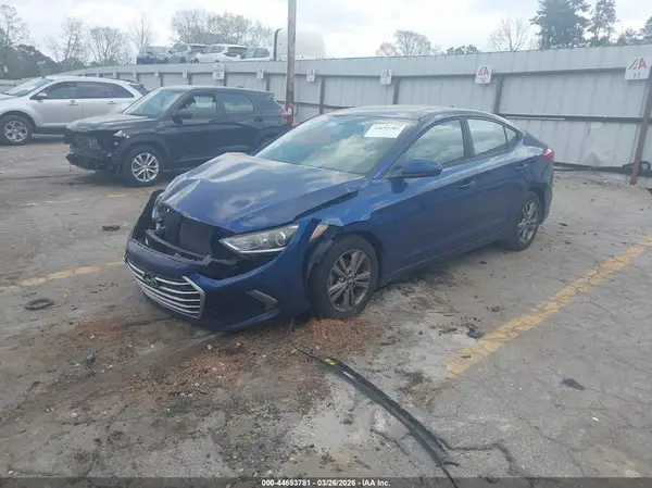 5NPD84LF2JH247266 2018 HYUNDAI ELANTRA - Image 2