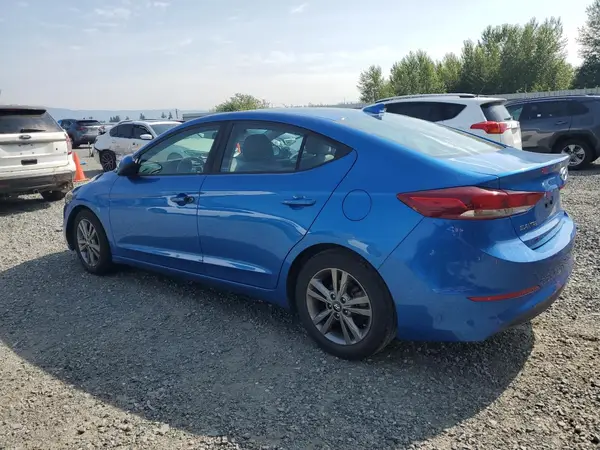 5NPD84LF2JH251379 2018 HYUNDAI ELANTRA - Image 2