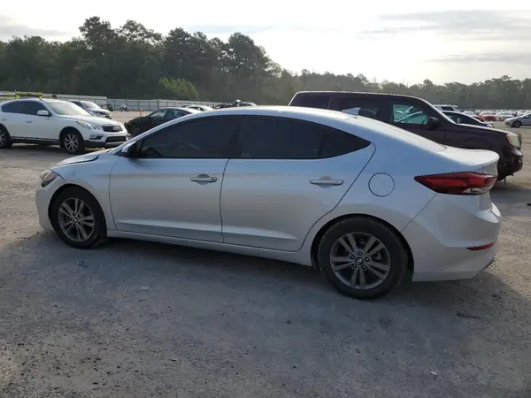 5NPD84LF2JH253732 2018 HYUNDAI ELANTRA - Image 2